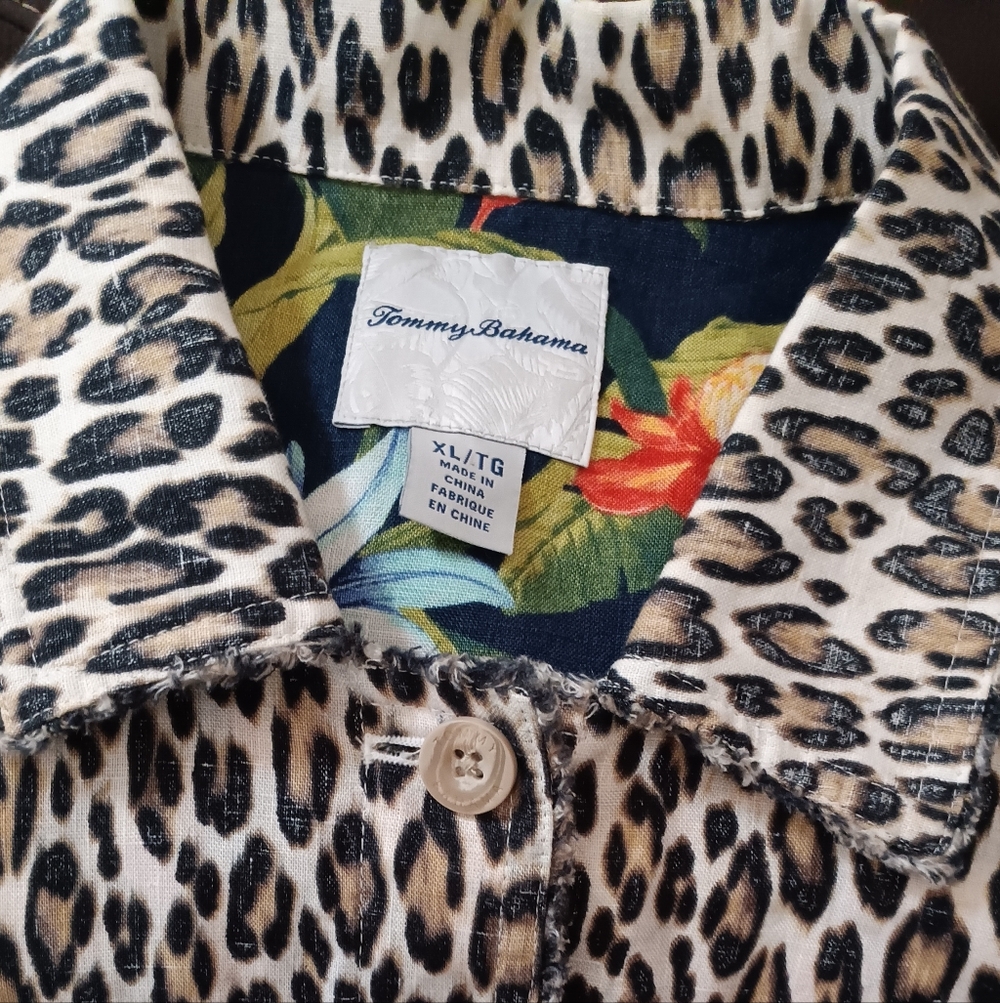 Tommy Bahama Leopard Print Jacket - Picture 3 of 6